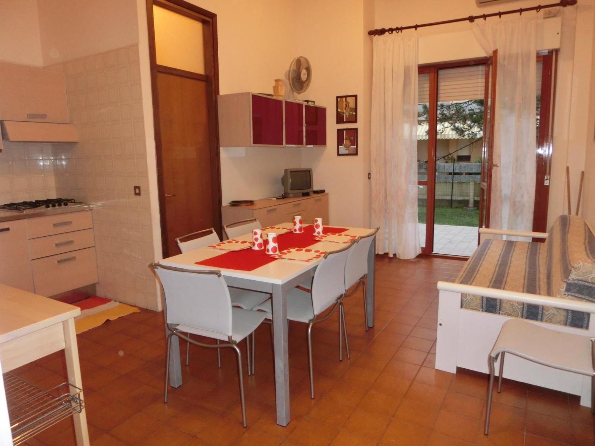 Carina Apartment *